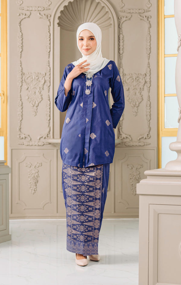 kebaya plus size